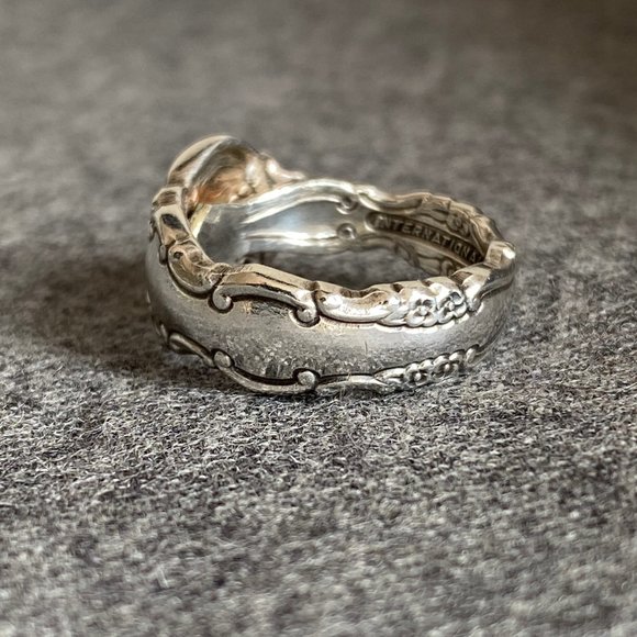 International Deep Silver Spoon Style Ring - Picture 2 of 4